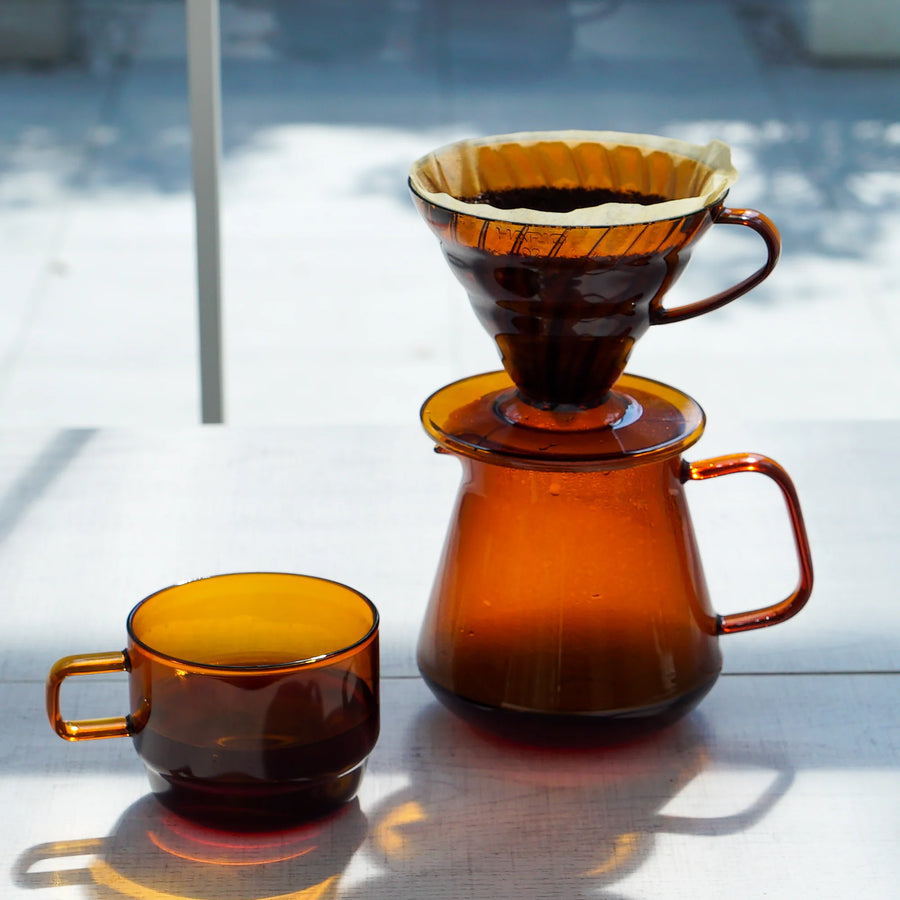 V60 Dripper 02 Transparent Amber